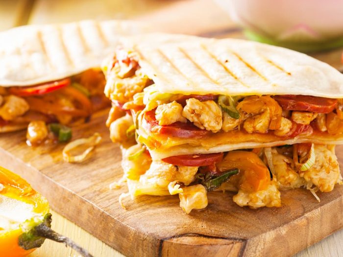 Quesadilla de pollo BBQ