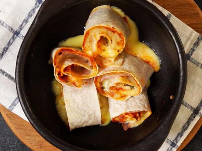 Rollitos de pizza de jamón