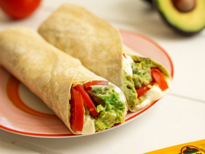 Wrap de tomate, palta y mayo